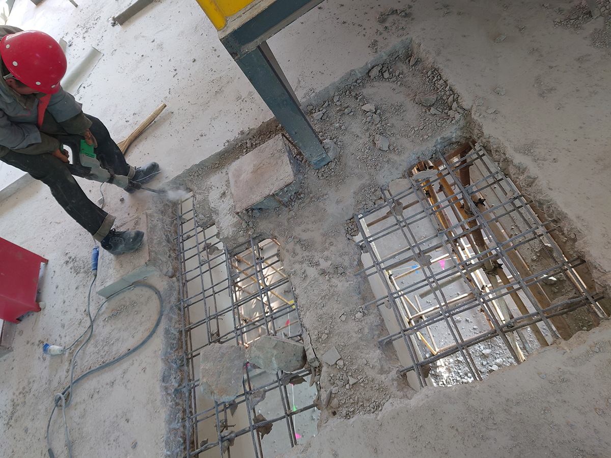 柱截面加大多少錢?(混凝土柱子加固價格)